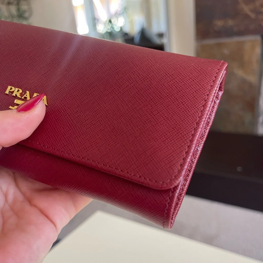 Prada Large Saffiano Leather Wallet Burgundy Like New Authentic